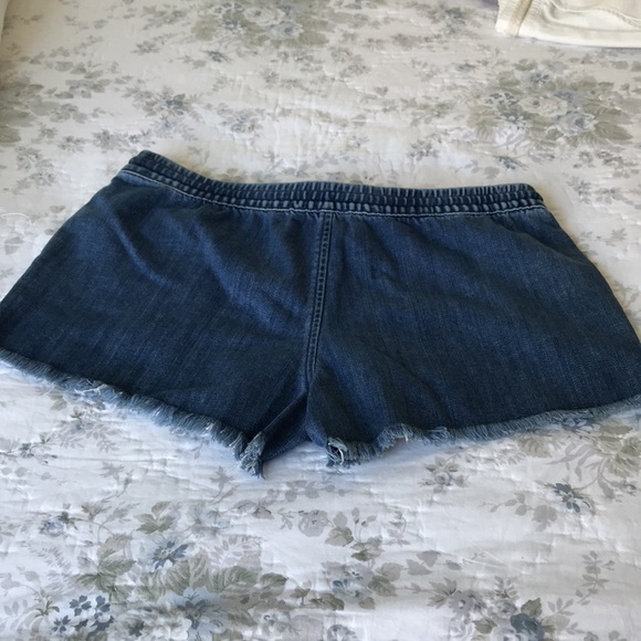 Aerie denim pull on shorts NWT size medium - Picture 3 of 3